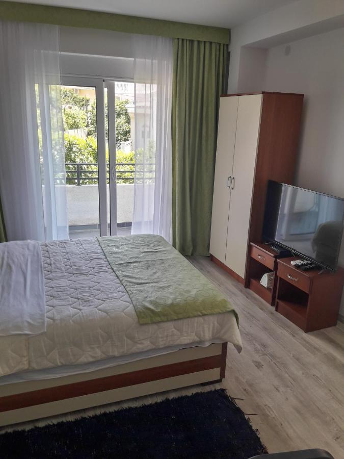 Apartments Stojanovic 乌尔齐尼 外观 照片